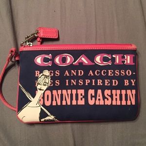 Wristlet