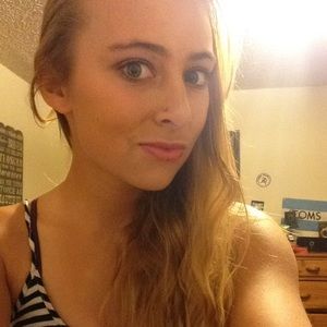 Meet your Posher, Ally