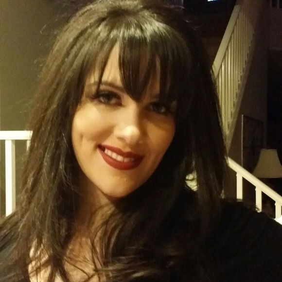 Meet your Posher, Nichole