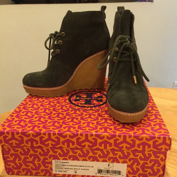 Authentic Tory Burch Wedges, Size 8