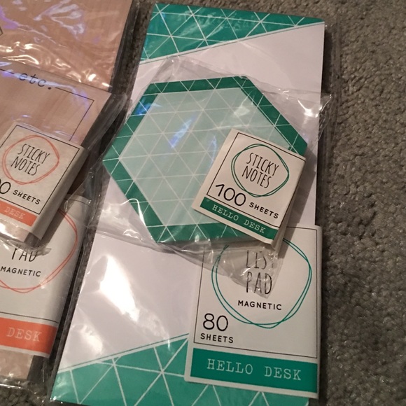 Stationery 7 pcs set - Picture 3 of 4