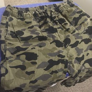 H&m army color pants.