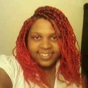 Meet your Posher, Monique