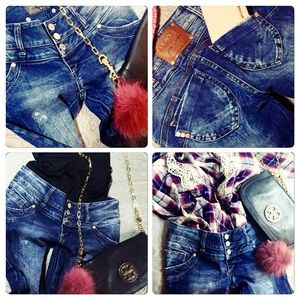 made in Italy super slimming modeling jeans SALE