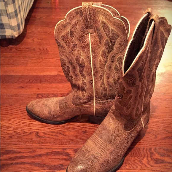 Ariat cowboy boots! Worn once!