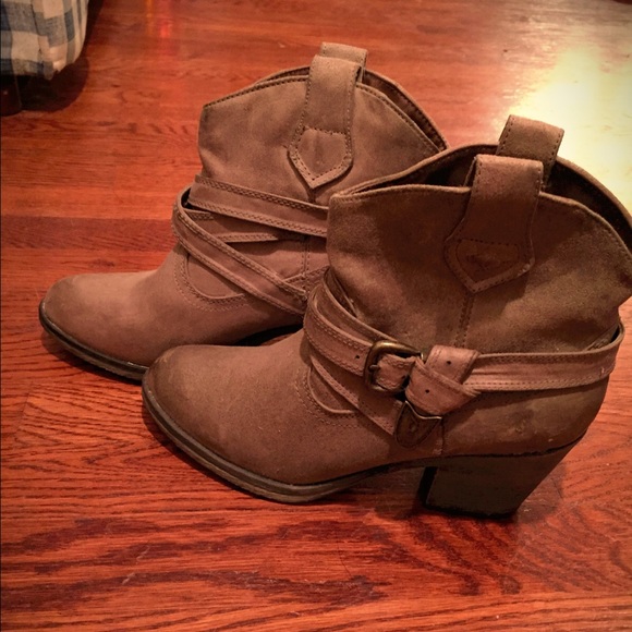Rocketdog booties worn once!