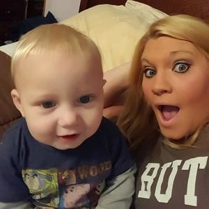 Meet your Posher, Laurie