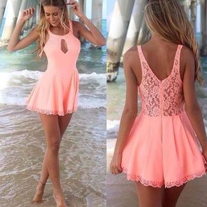 Coral lacey romper🍂