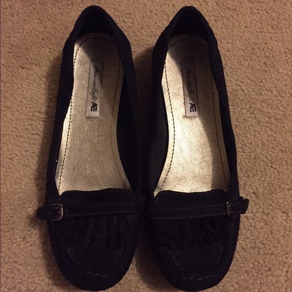 American Eagle black flats