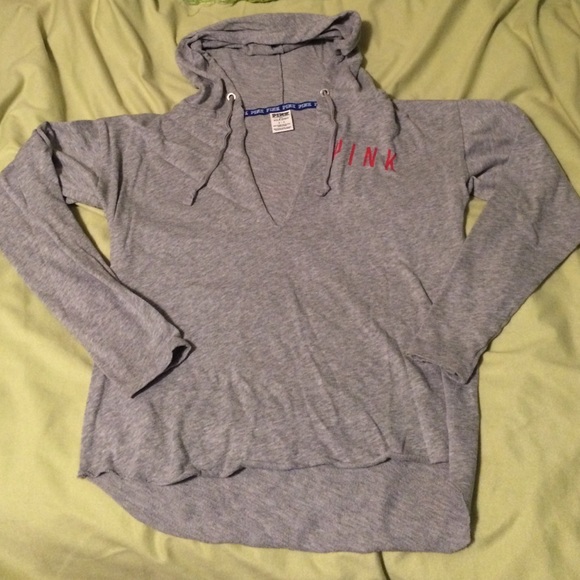 VS PINK Grey Lightweight Chicago Cubs Hoodie
