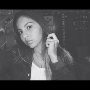 Meet your Posher, Kimberly