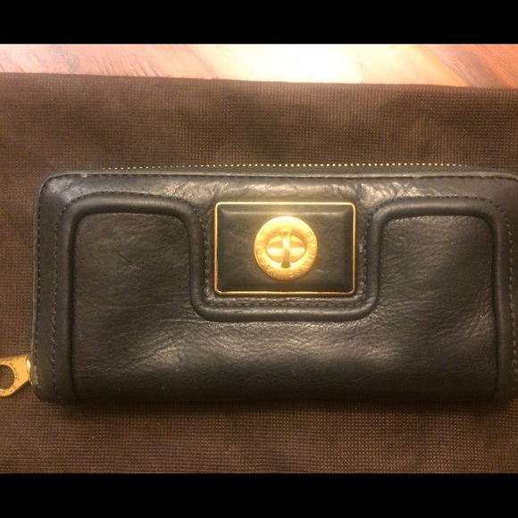 Marc by Marc Jacobs Slip Leather Zip Wallet - Picture 1 of 4