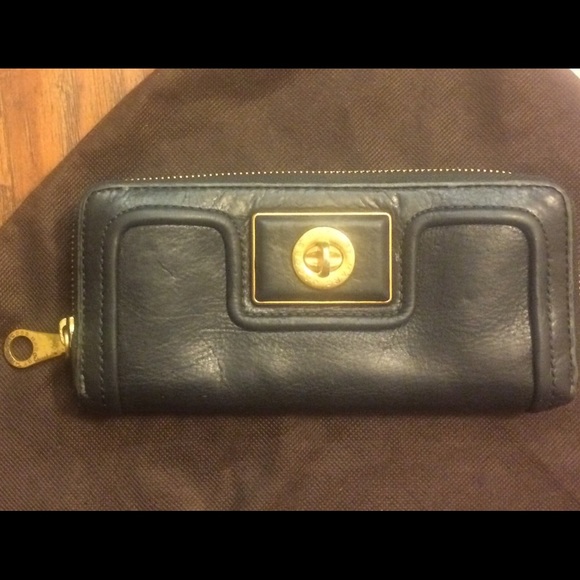 Marc by Marc Jacobs Slip Leather Zip Wallet - Picture 3 of 4