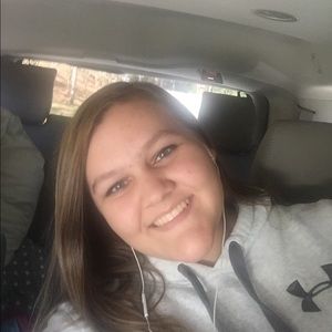 Meet your Posher, Kati