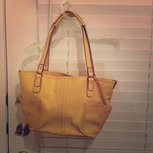 Beautiful yellow tote bag for Fall
