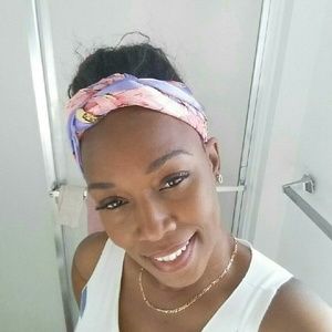 Meet your Posher, Danette