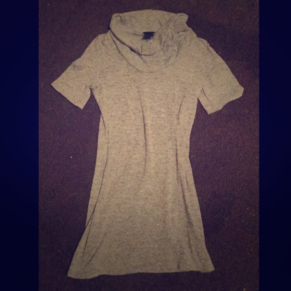Grey turtle-neck shirt/dress