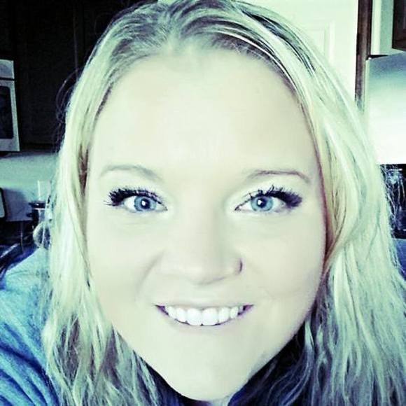 Meet your Posher, Kelli - Picture 1 of 1