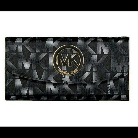 Michael Kors wallet