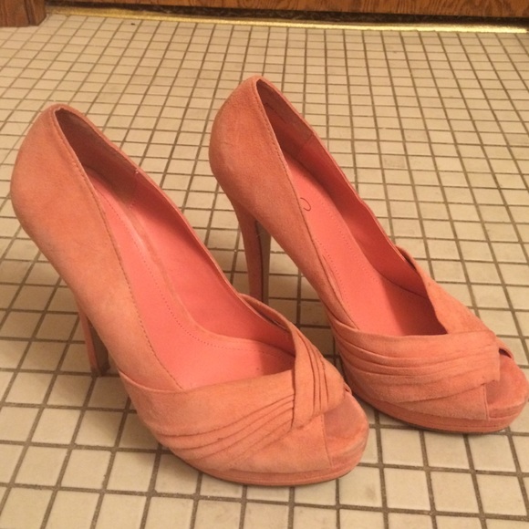 Aldo peachy melon suede peeptoe platform heels - Picture 2 of 4