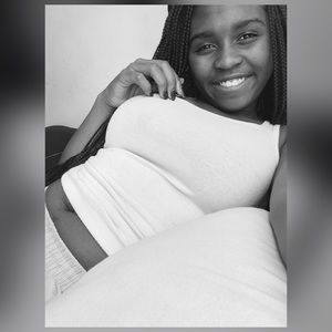 Meet your Posher, Carlecia