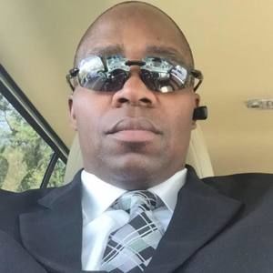 Meet your Posher, Gregory