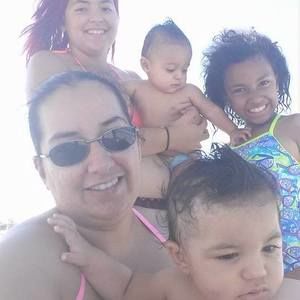 Meet your Posher, Evelyn