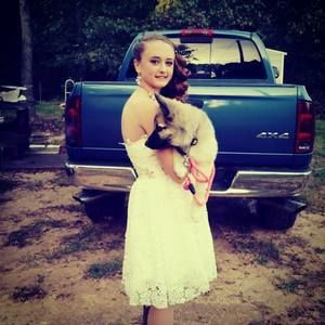 Meet your Posher, Taylor