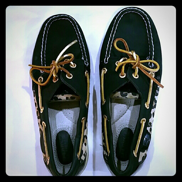 Sperry Shoes - SPERRY 7.5 brand new