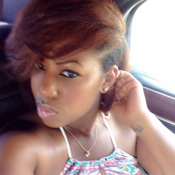 Meet your Posher, Stephanie - Picture 1 of 1