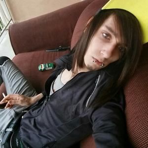 Meet your Posher, Derek