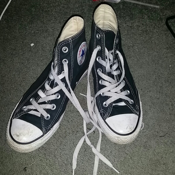Black Converse size 7 womens