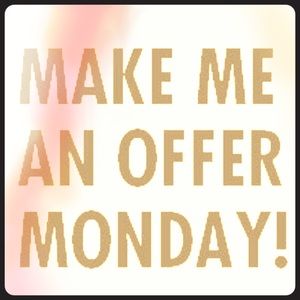 Shop my closet ! I have awesome stuff