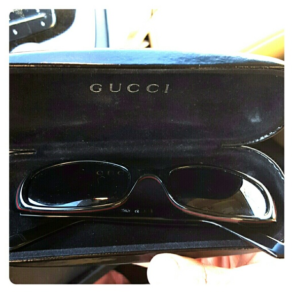 Sunglasses Gucci