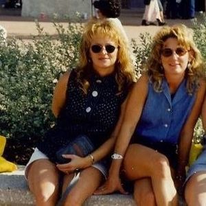 Meet your Posher, Carla