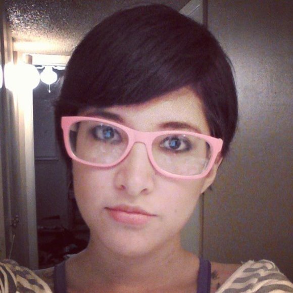 Meet your Posher, Mel