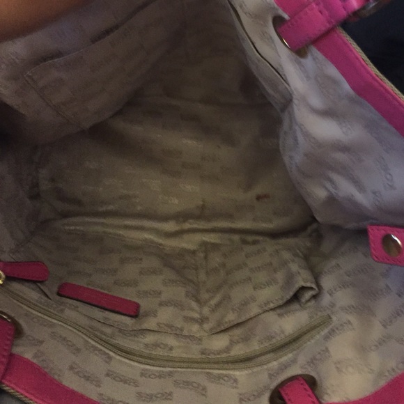 Authentic mk purse sold!!! On another site!!! - Picture 2 of 4