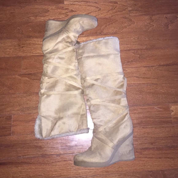 Shoe sale!! Suede winter boot!