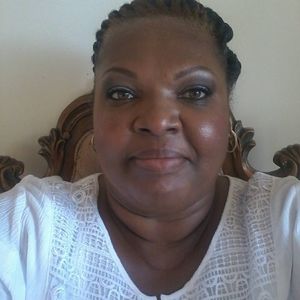 Meet your Posher, Lynette