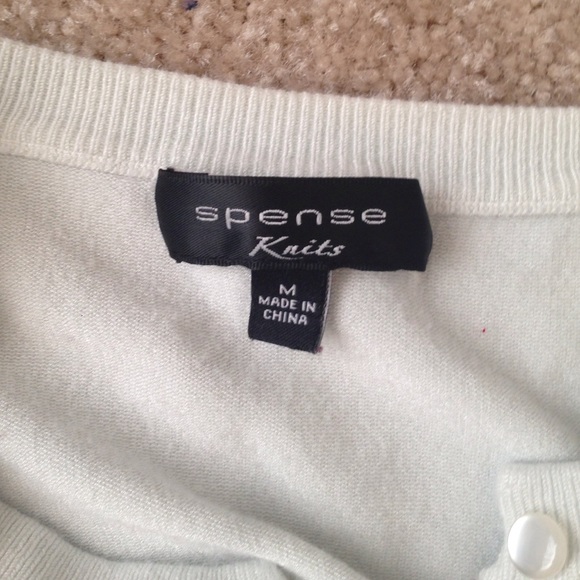 White cardigan with lace - Picture 3 of 3