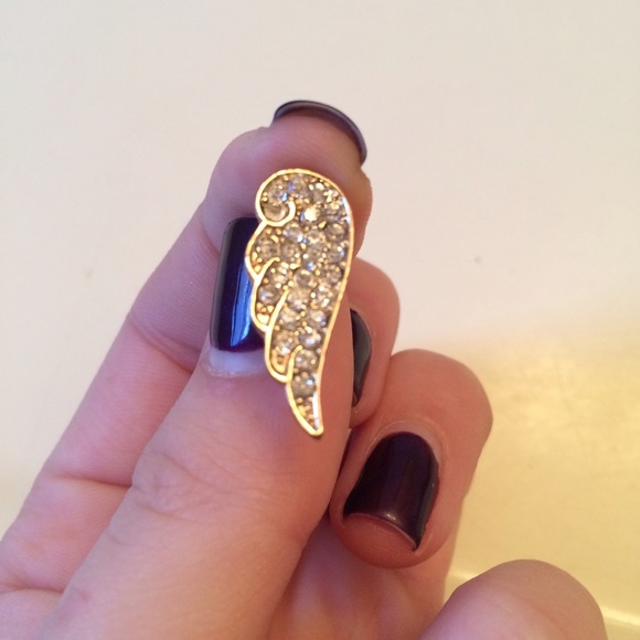 BRAND NEW express Angel wings - Picture 2 of 2