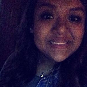 Meet your Posher, Jocelyn