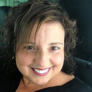 Meet your Posher, Leah