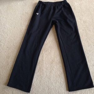 Under Armour sweatpants (black)