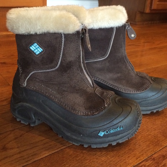 Girls Columbia snow boots