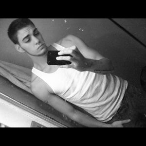 Meet your Posher, Lynn