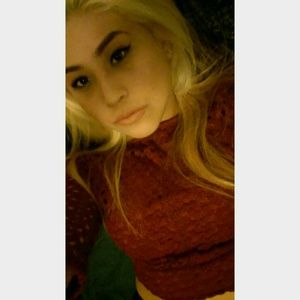 Meet your Posher, Jenni