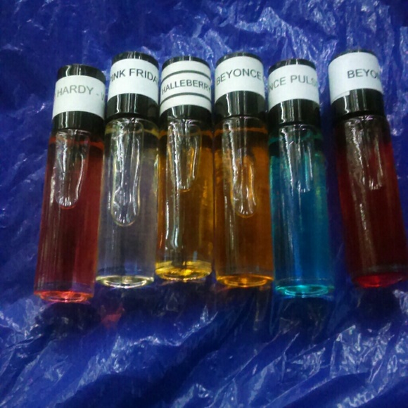 Women perfume oils