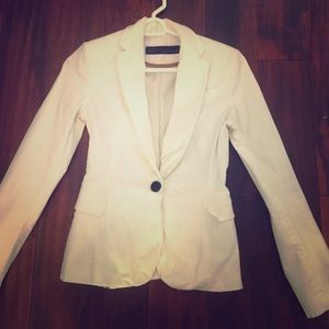 White jacket from ZARA