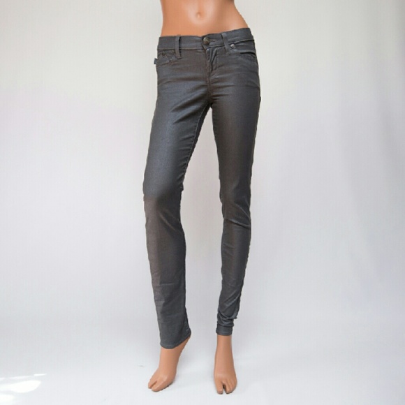 Rock & Republic 25x31 Berlin Silver Coated Jeans